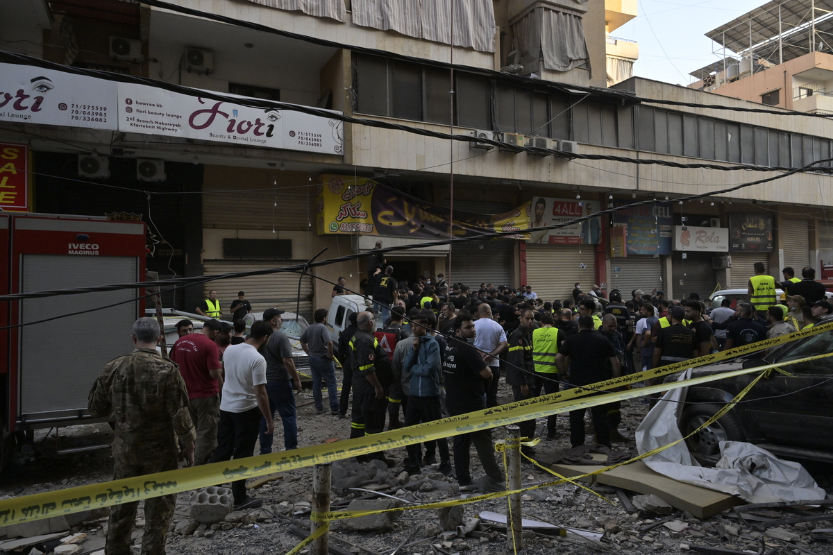 France urges restraint after Israeli strike on Beirut, warns of escalation risk – Middle East Monitor