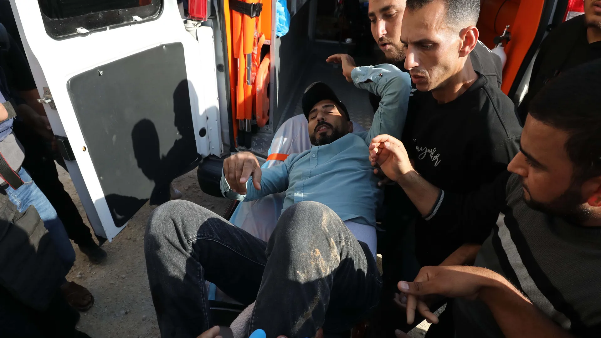 Israeli army fires on Al Jazeera cameraman at protest in occupied West Bank | Occupied West Bank