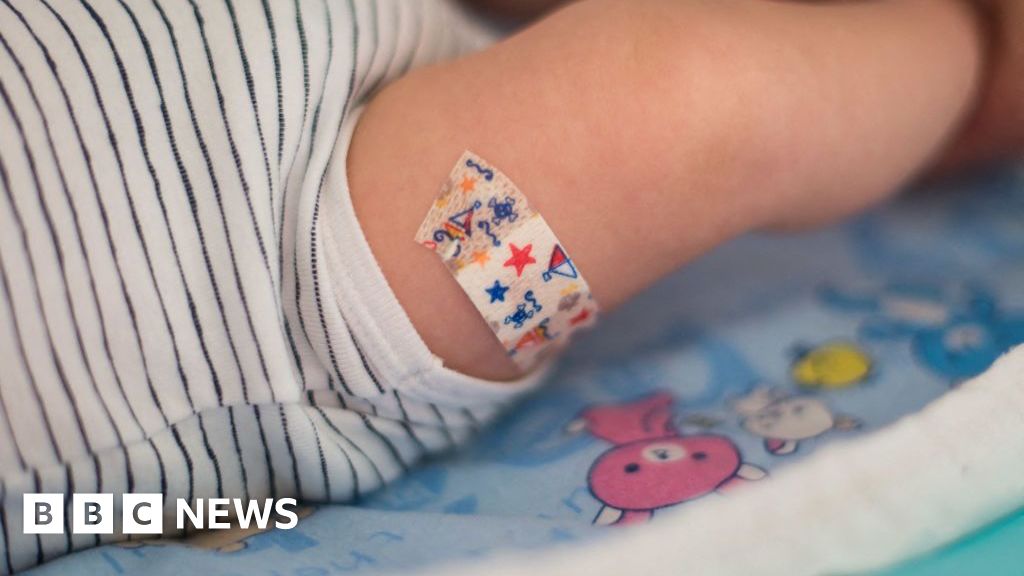 US vaccine panel votes to end universal hepatitis B vaccination for newborns