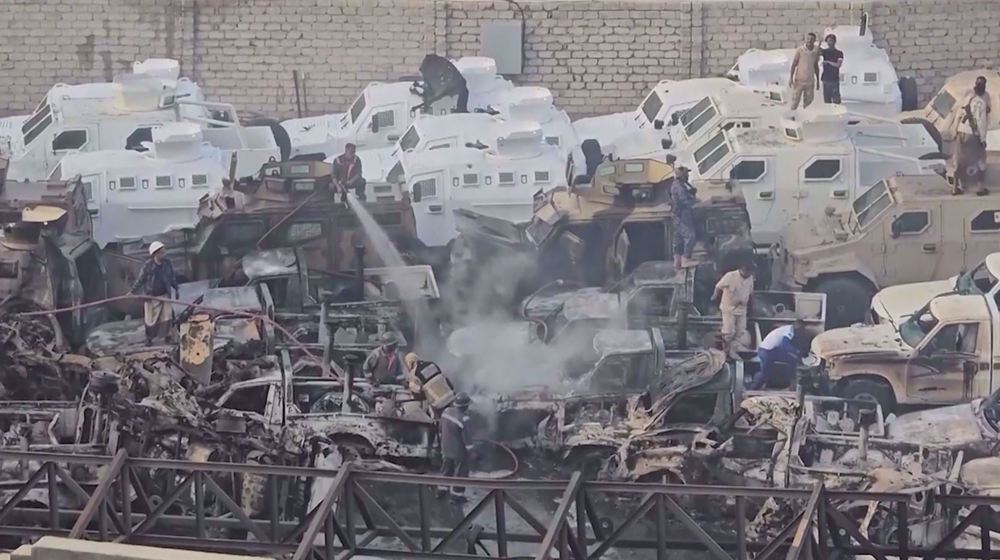 Saudi airstrikes target UAE-backed forces at Yemens Mukalla Port