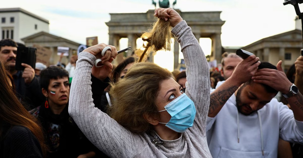 Iranian intelligence expands spy network in Germany – Die Welt