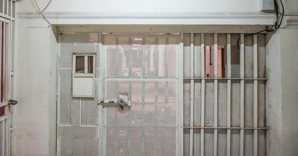 At least 17 Kurdish citizens detained across Iran, rights groups say