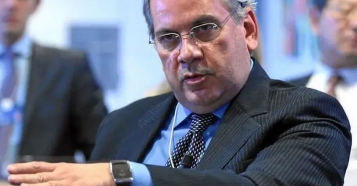 Iranian academic hits raw nerve with scorn of poor in power