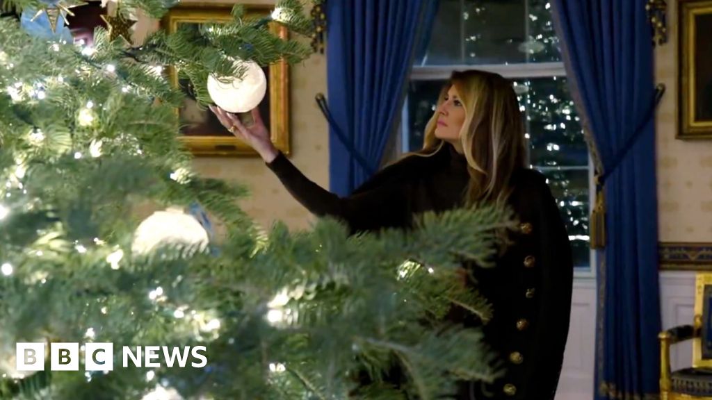 Melania Trump reveals White House Christmas decorations