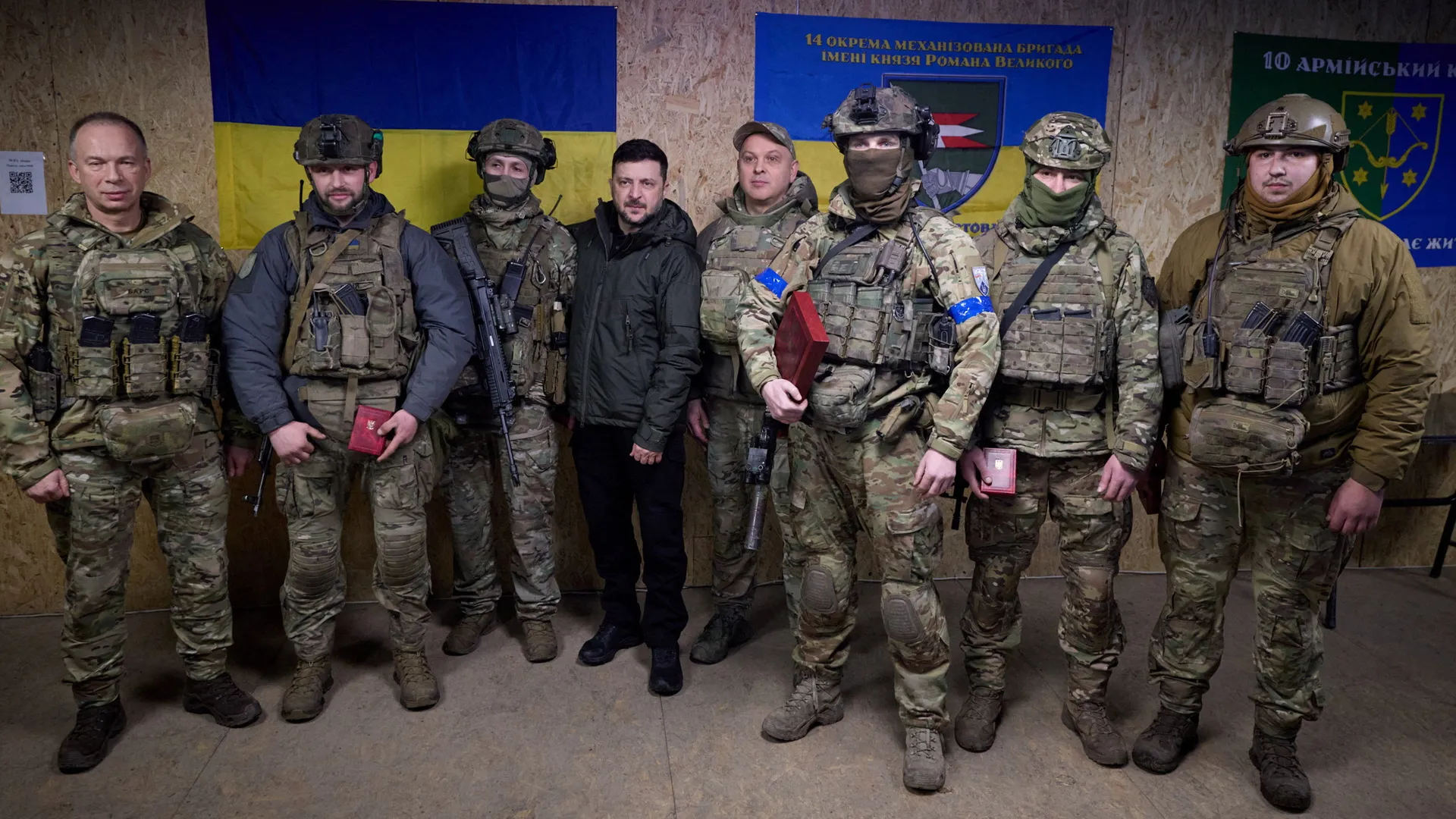 Zelenskyy visits frontlines as Ukraine retakes parts of Kupiansk | Russia-Ukraine war