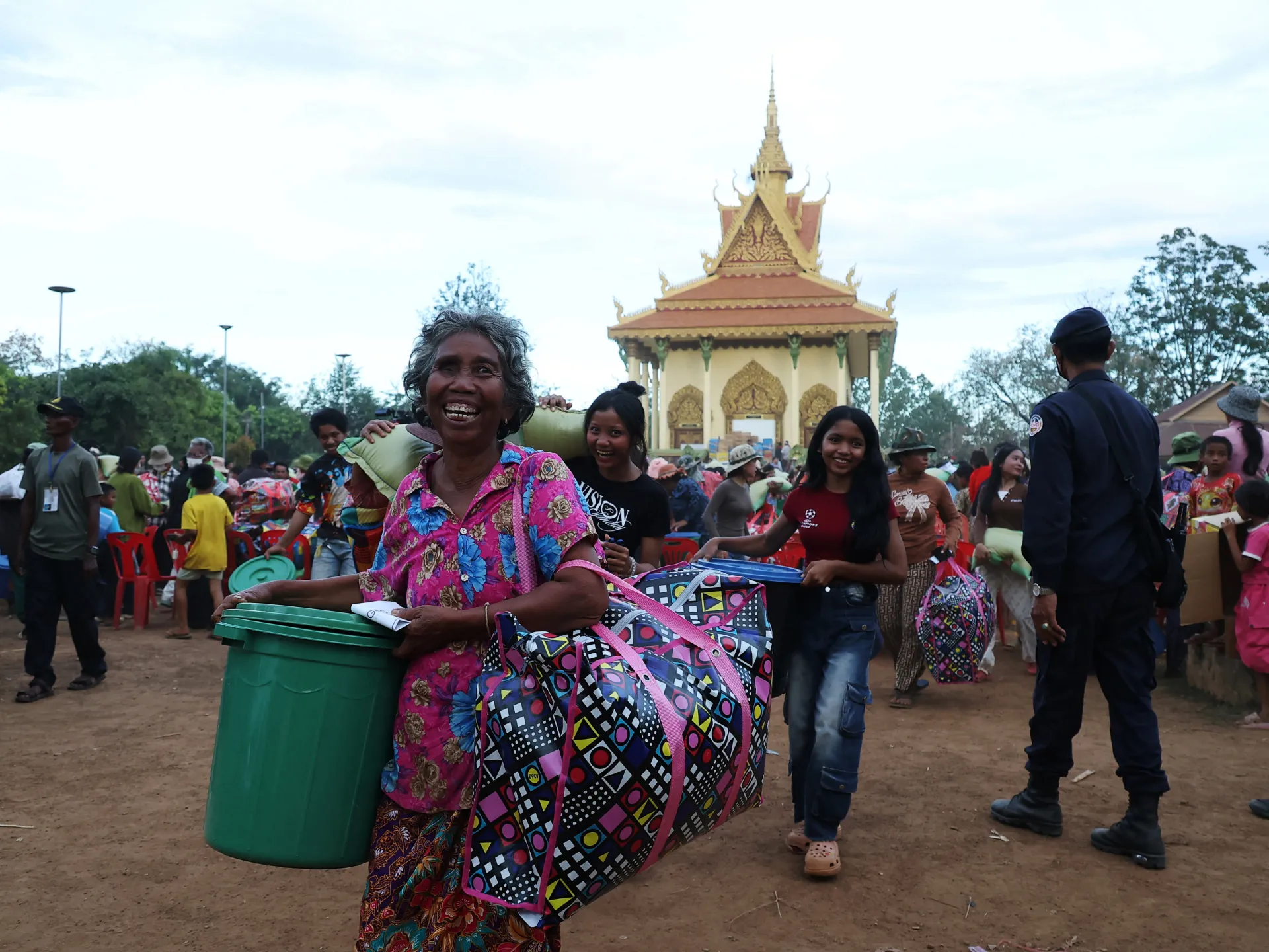 Trump says Thailand, Cambodia agree to renew ceasefire after deadly clashes | Conflict News