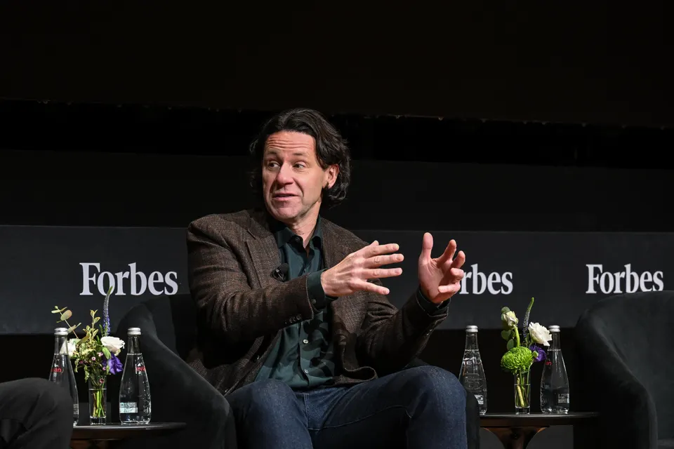 Humana’s CenterWell Pharmacy Launches Employer Venture Using Lilly’s GLP-1 Drugs