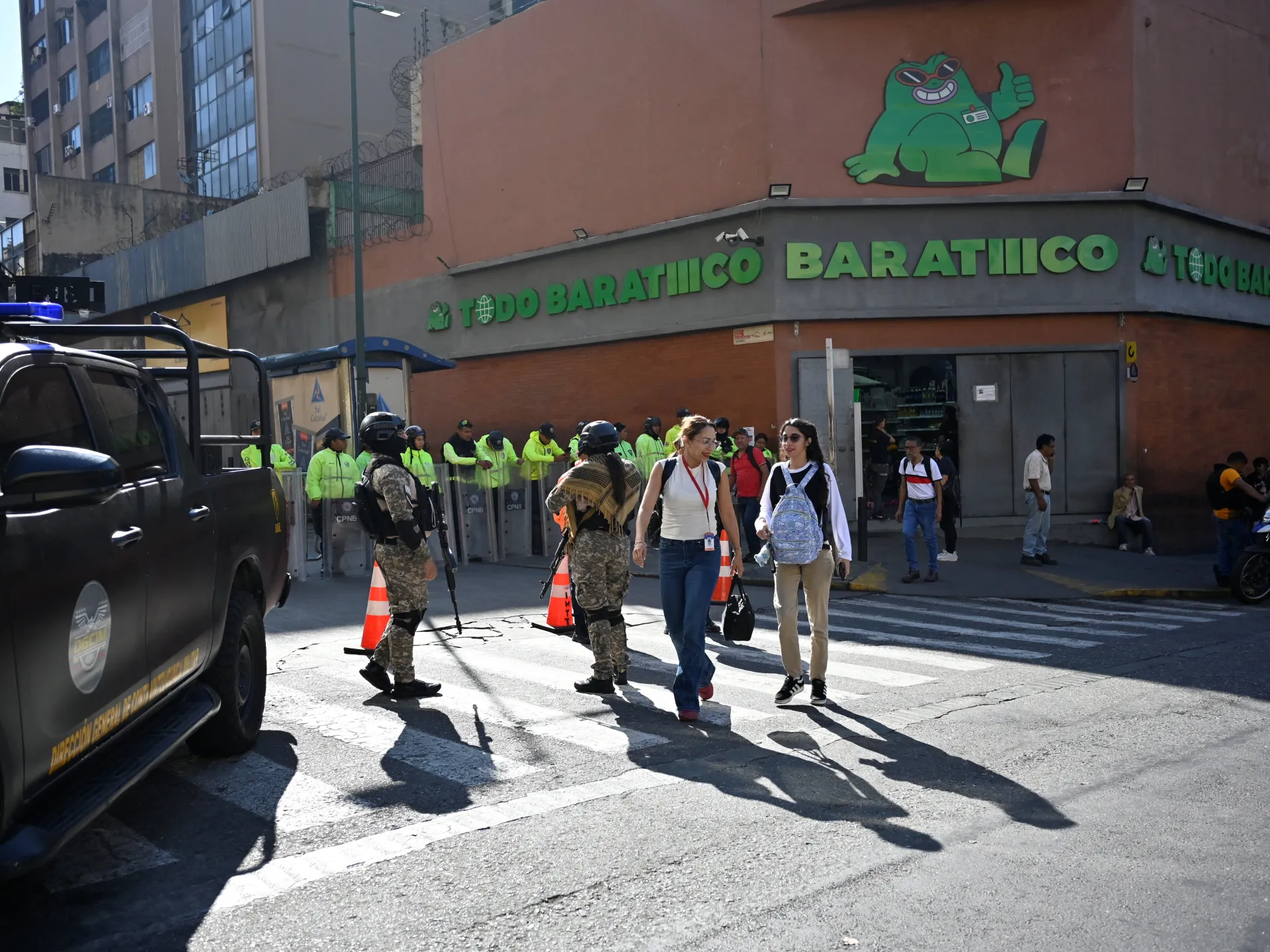 Price hikes, queues and tension: Venezuela shoppers uneasy after US bombing | US-Venezuela Tensions News