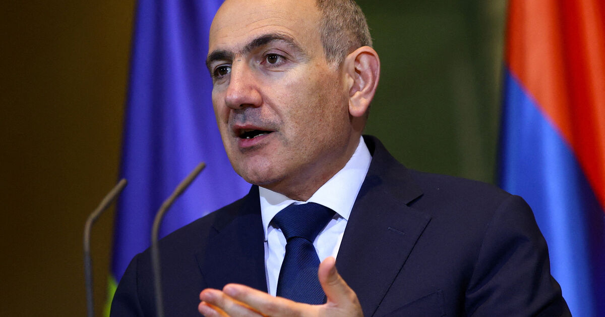 Azerbaijan releases four Armenian prisoners in sign of deepening peace