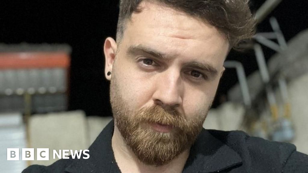 Iran denies plan to execute detained protester