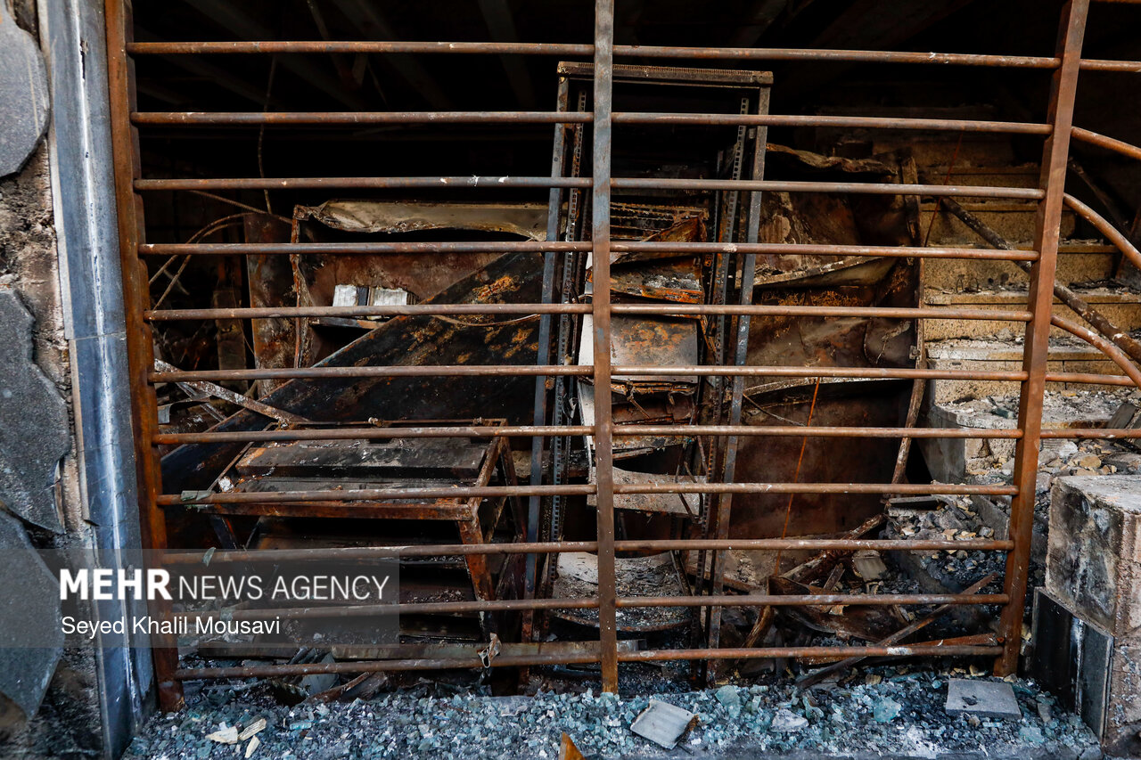 VIDEO: Armed attack on police station in Azna