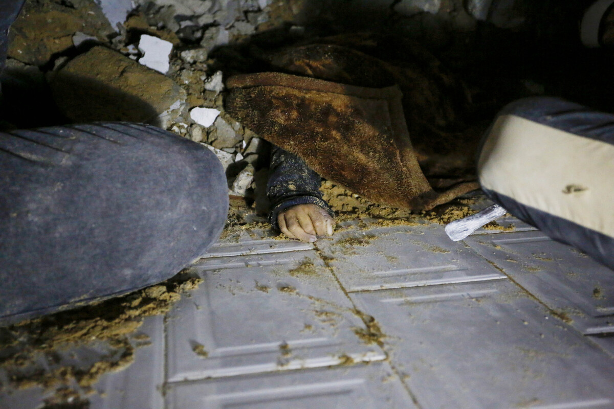 2 Palestinians killed in Israeli strike in Gaza City despite ceasefire – Middle East Monitor