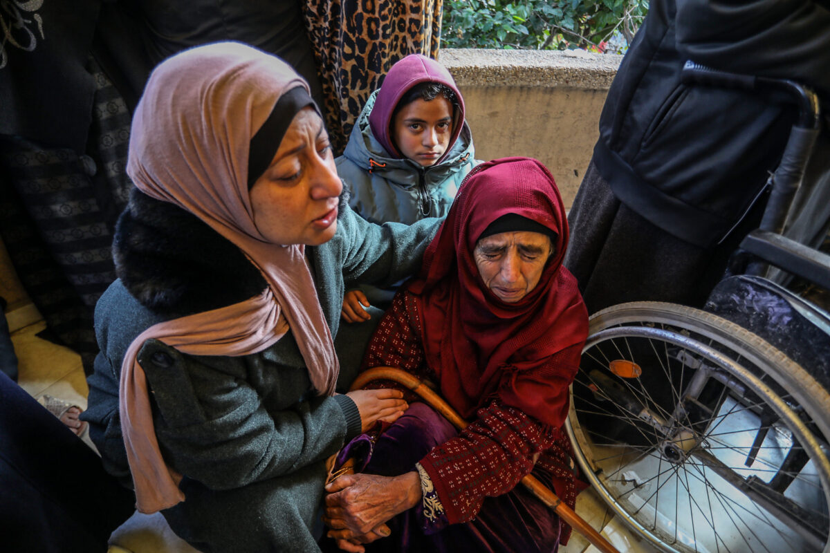 New Israeli airstrikes, artillery fire target areas across Gaza despite ceasefire – Middle East Monitor