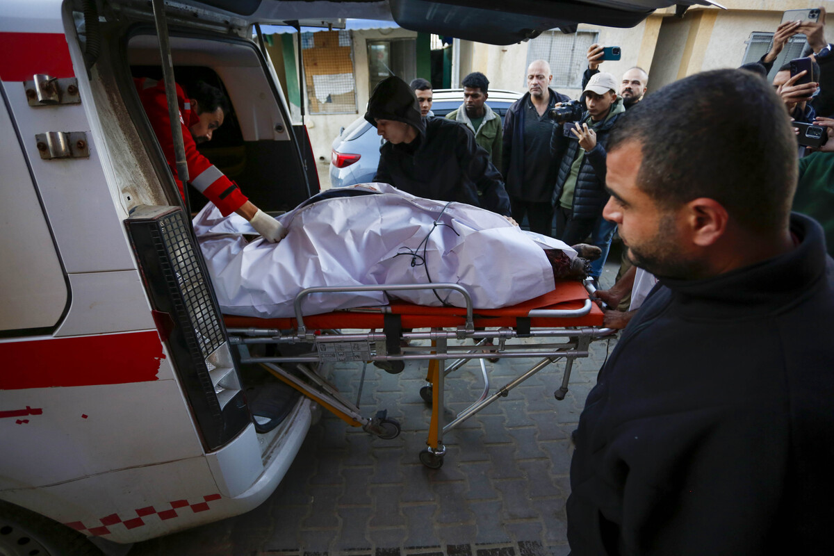 Israeli attacks kill 8 Palestinians in Gaza in new ceasefire violations – Middle East Monitor