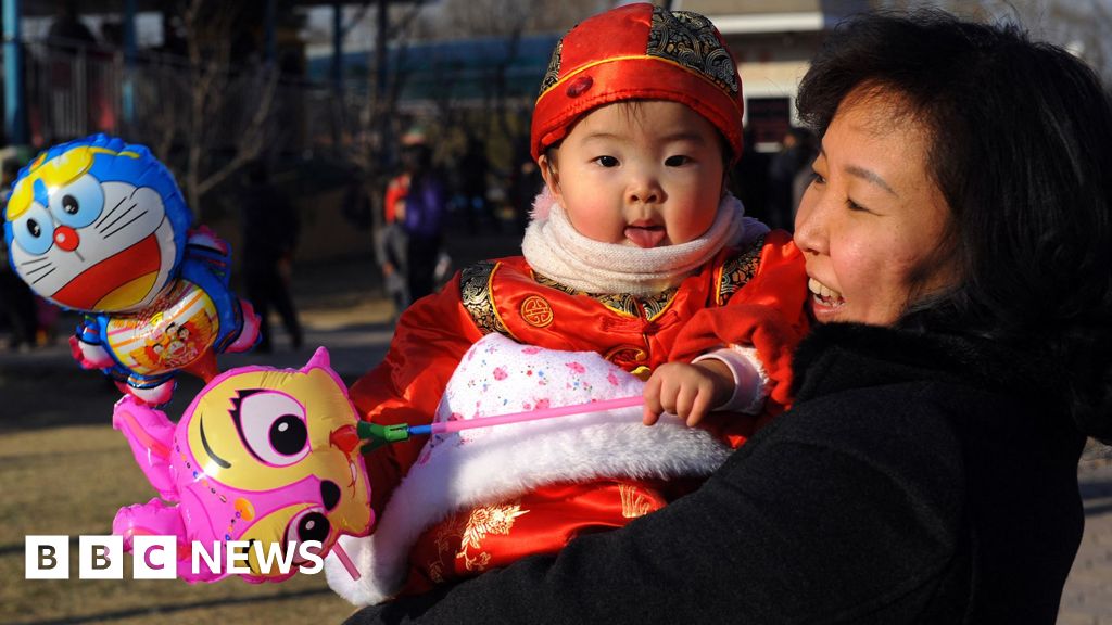 China’s population falls for fourth straight year