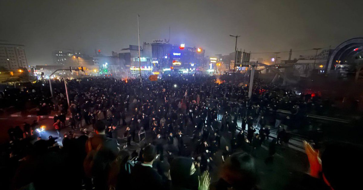 Iran unrest widens as blackout deepens and foreign pressure builds