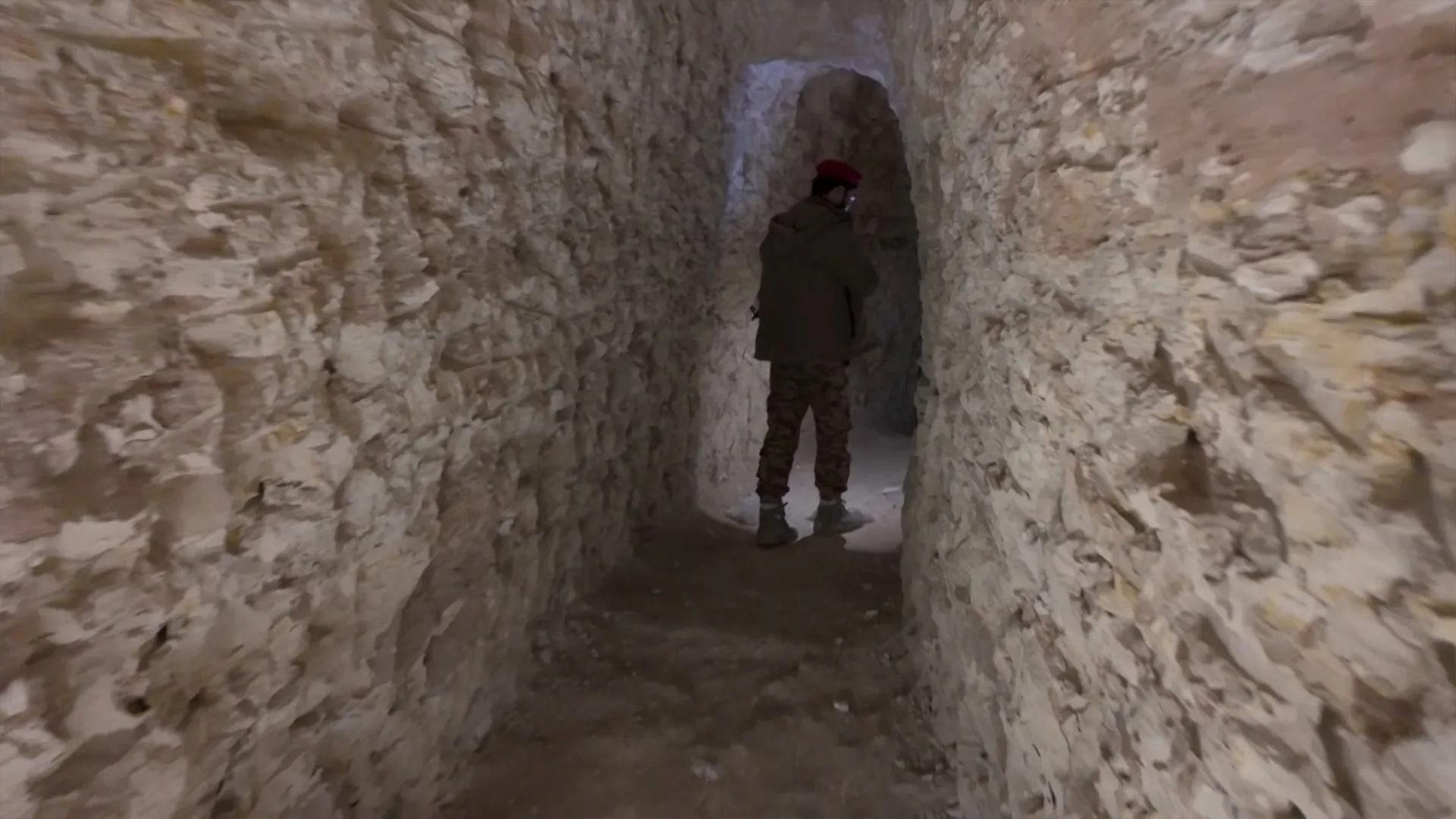 Reporter goes inside Aleppo tunnels dug by SDF fighters | Al Jazeera