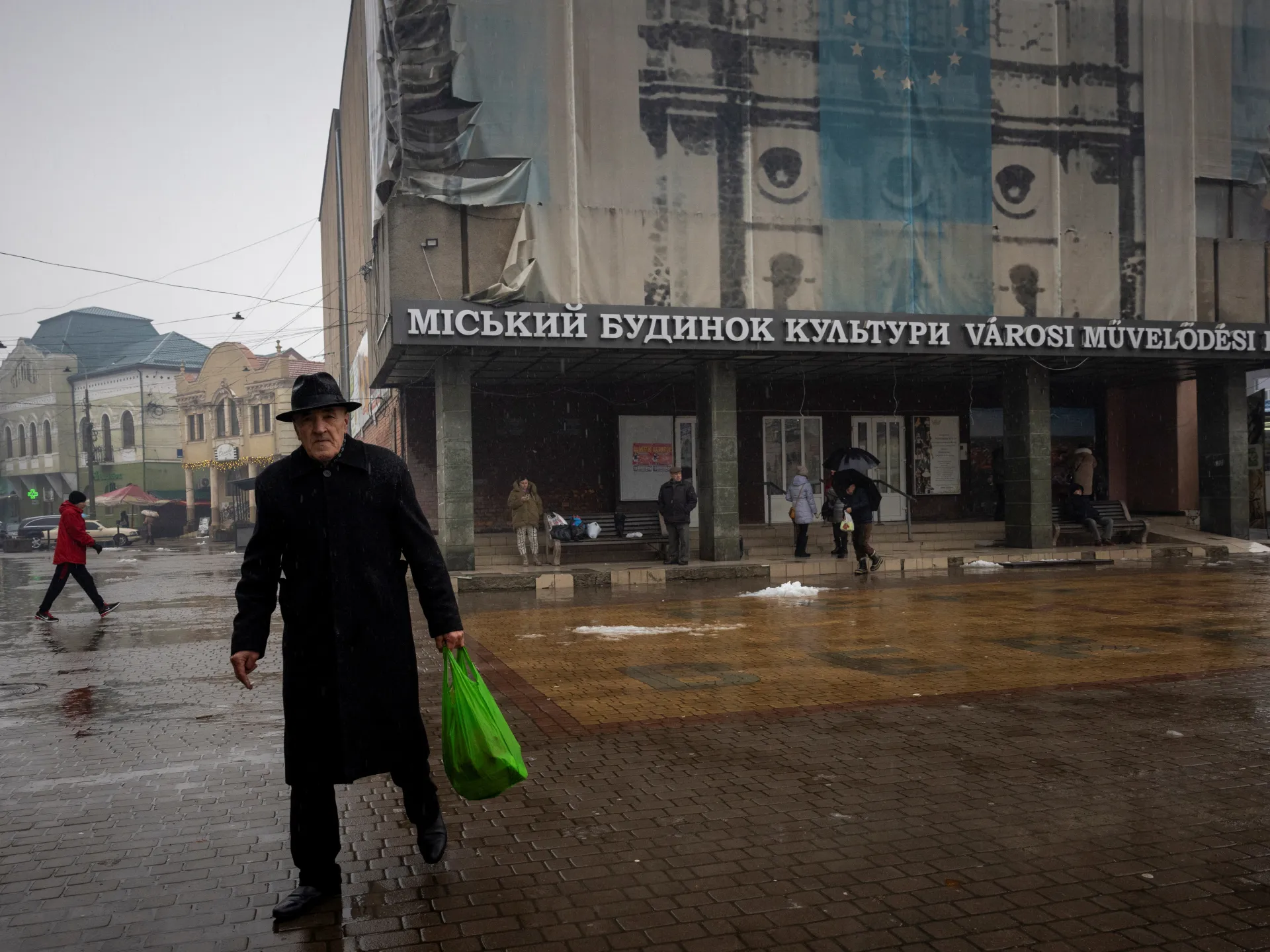 In Ukraine’s west, Hungarian minority rights collide with wartime politics | Russia-Ukraine war News