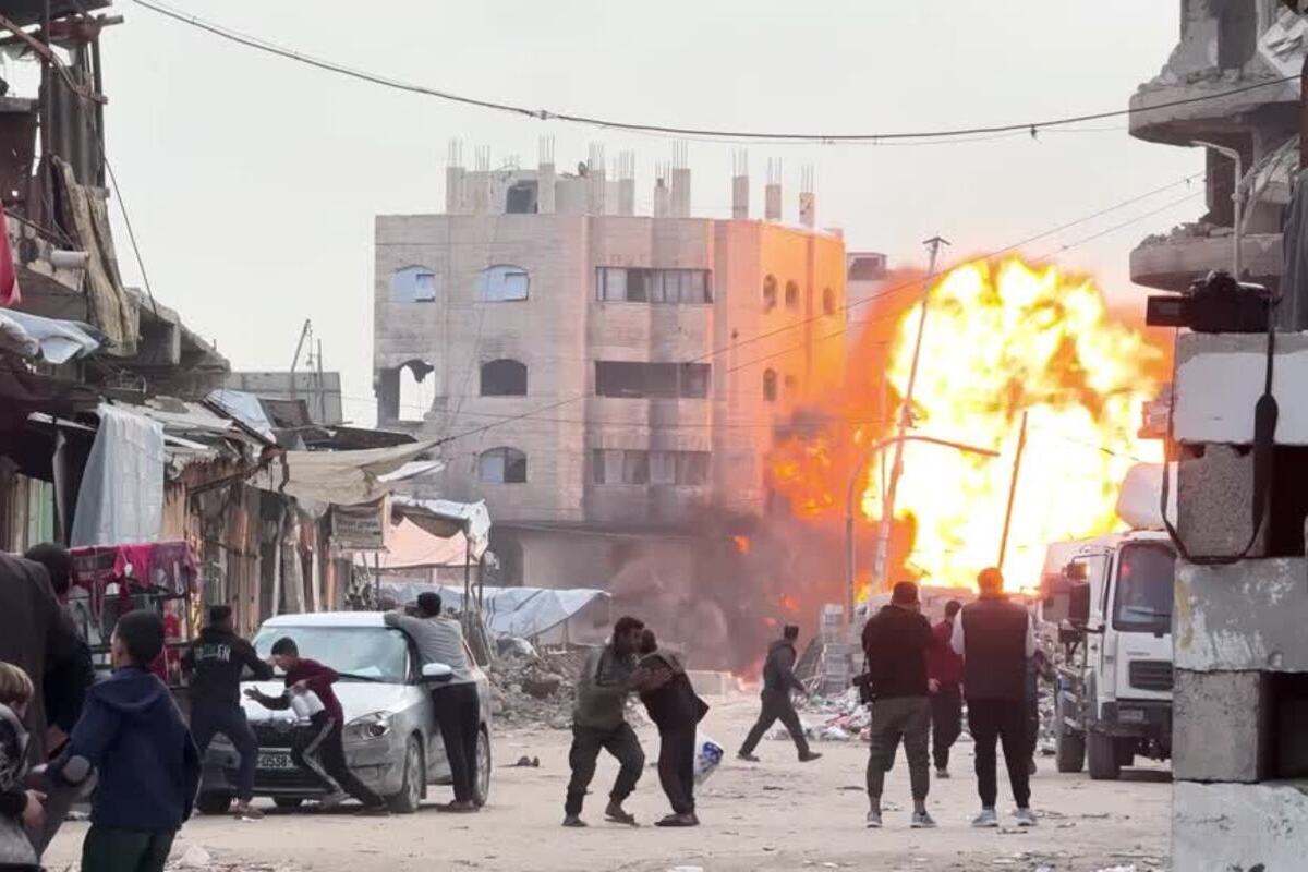 Israeli army hits 3-story building in Gaza despite ceasefire – Middle East Monitor