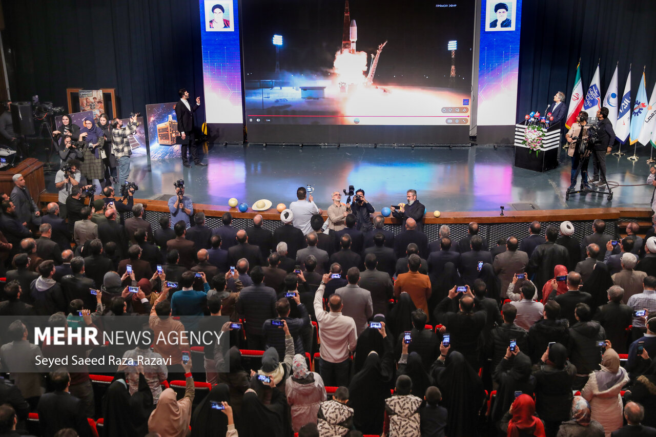 Iran to unveil new satellite, space facility