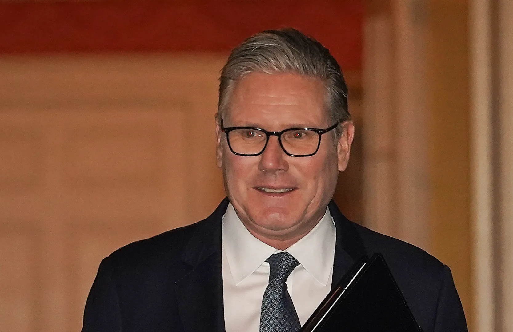 A coup that never was: Why UK’s Starmer faced major leadership challenge | Politics News