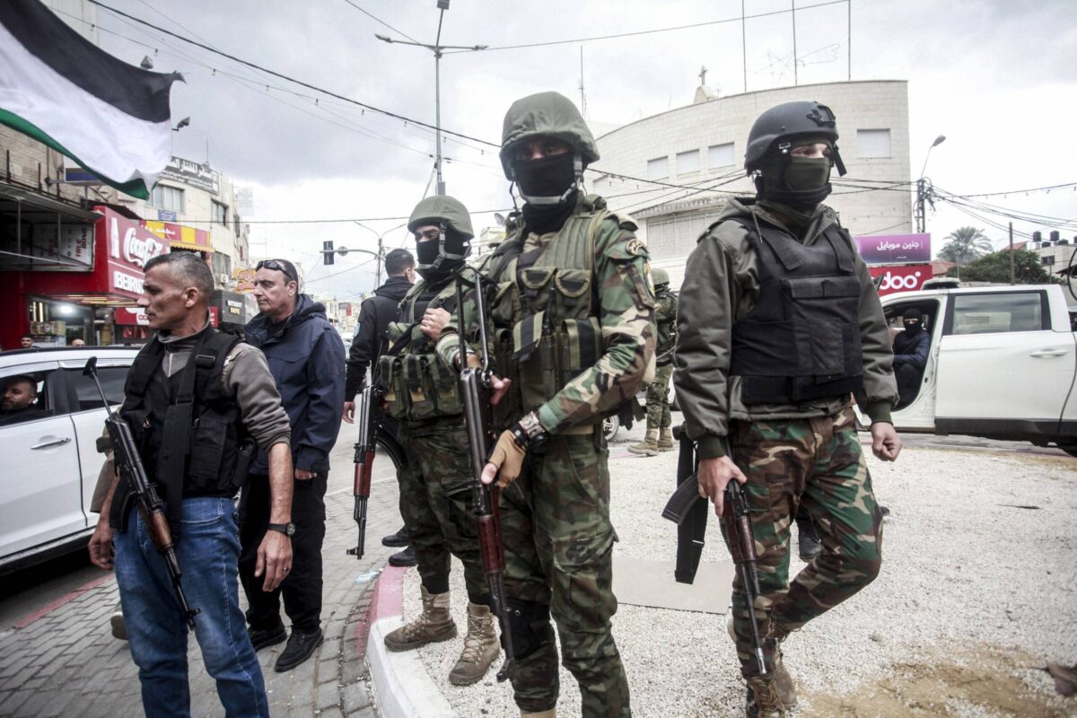 Political detainees held by Palestinian Authority launch open-ended hunger strike – Middle East Monitor