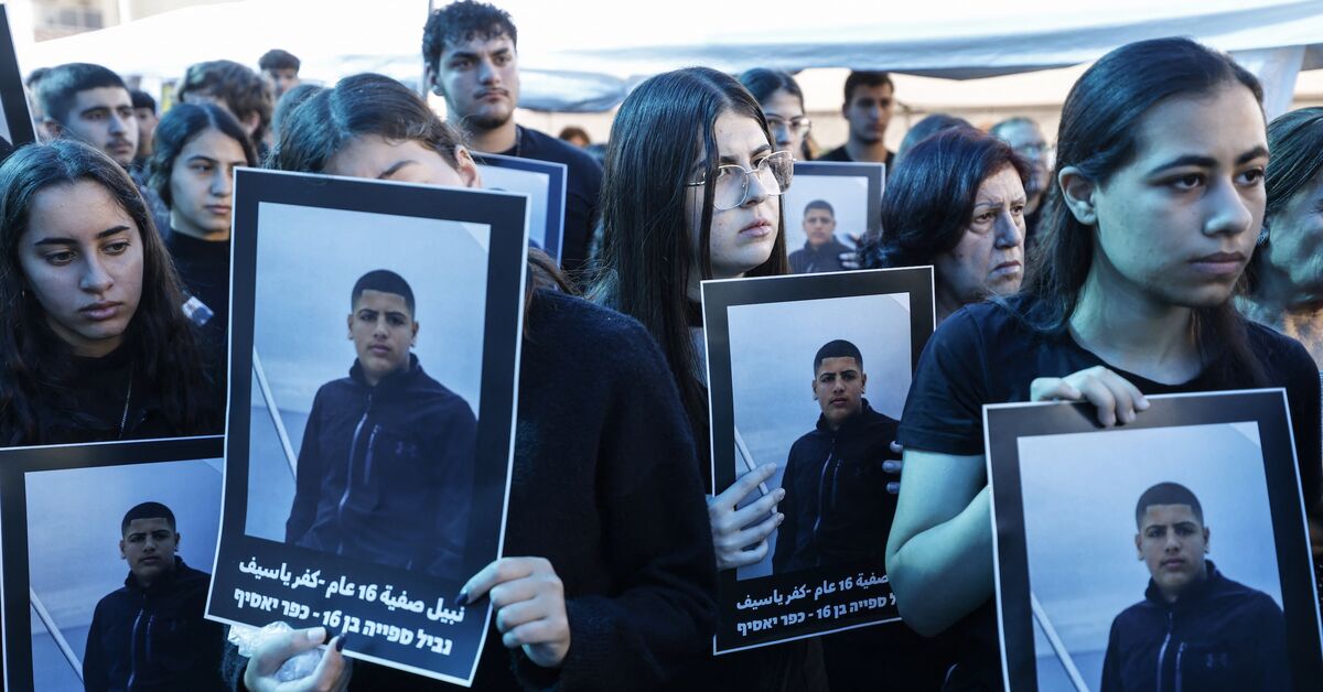 Arab Israeli leaders call for state of emergency after 5 killed in 12-hour crime wave