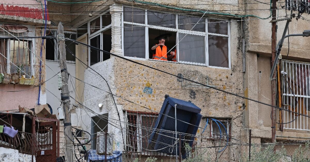 Israel evicts 11 Palestinian families in east Jerusalem