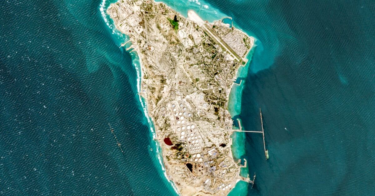 Iran, US threaten attacks on oil facilities