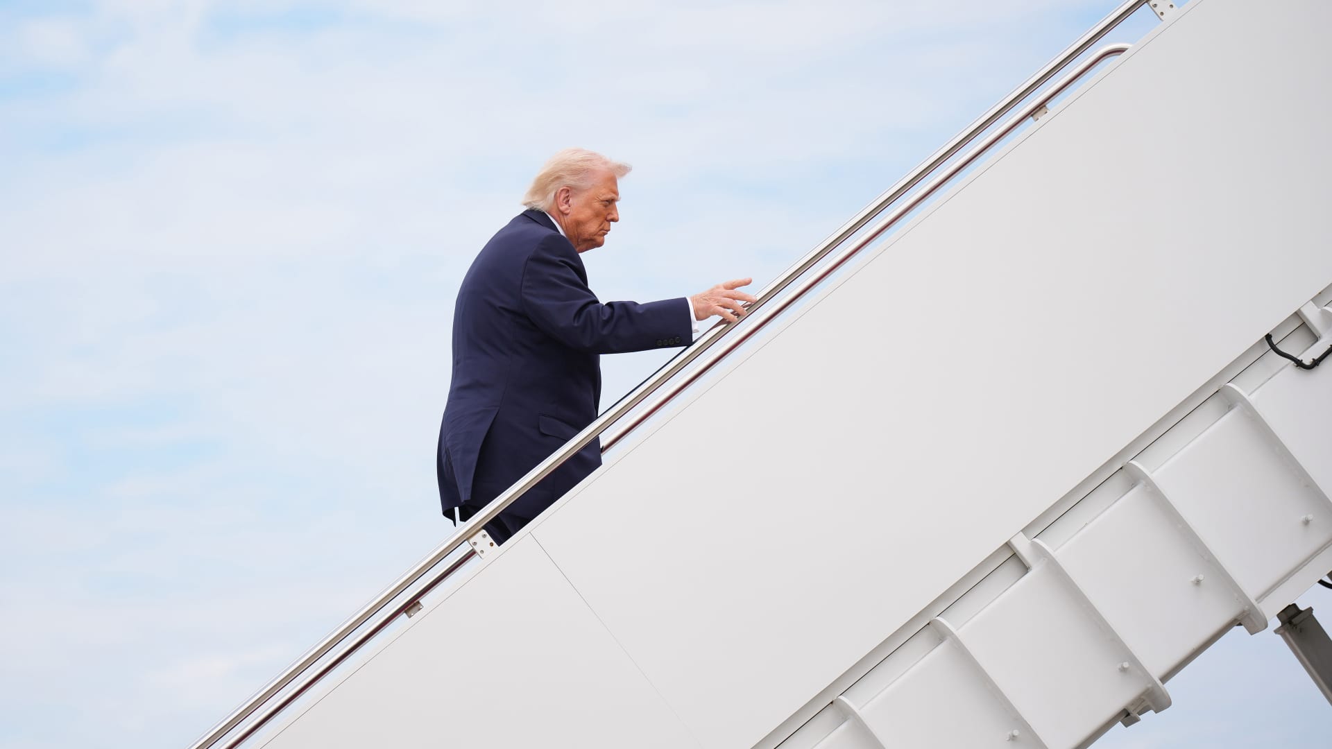 Trump goes alone in the Iran war — as allies spurn requests to join