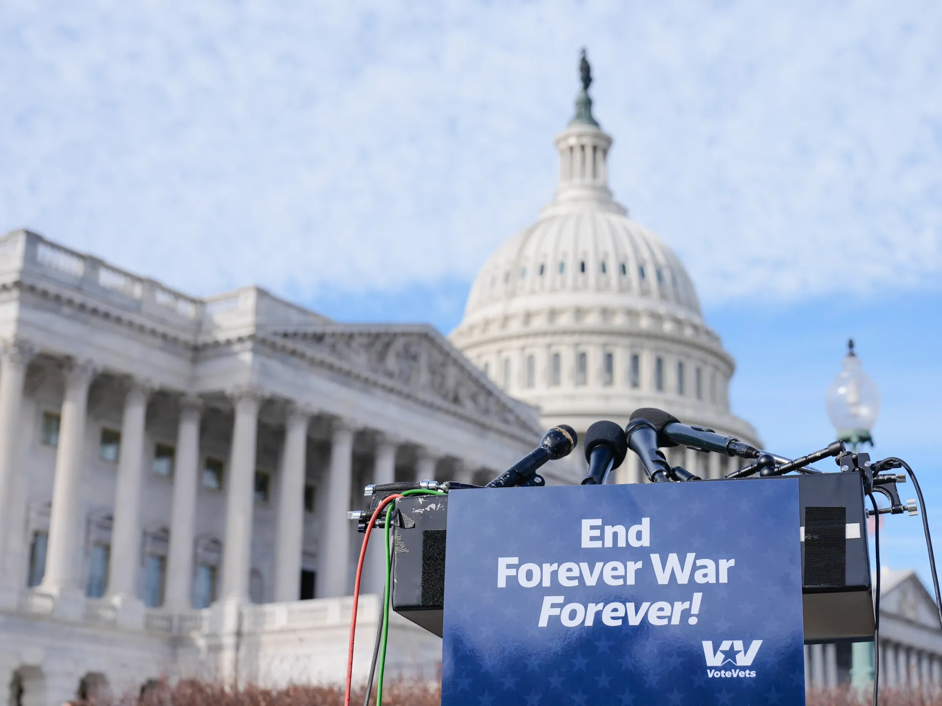 US Dems say Iran troop deployment ‘more likely’ ahead of war powers vote | Donald Trump News