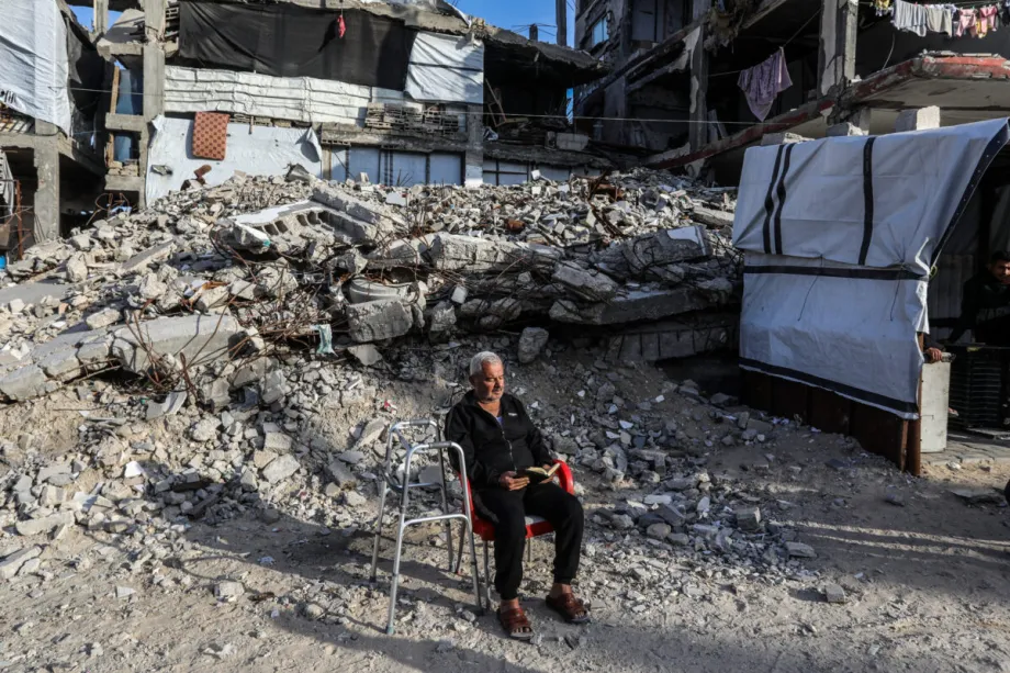 Israel continues to ‘heavily’ restrict shelter supplies as flooding looms in Gaza: UN