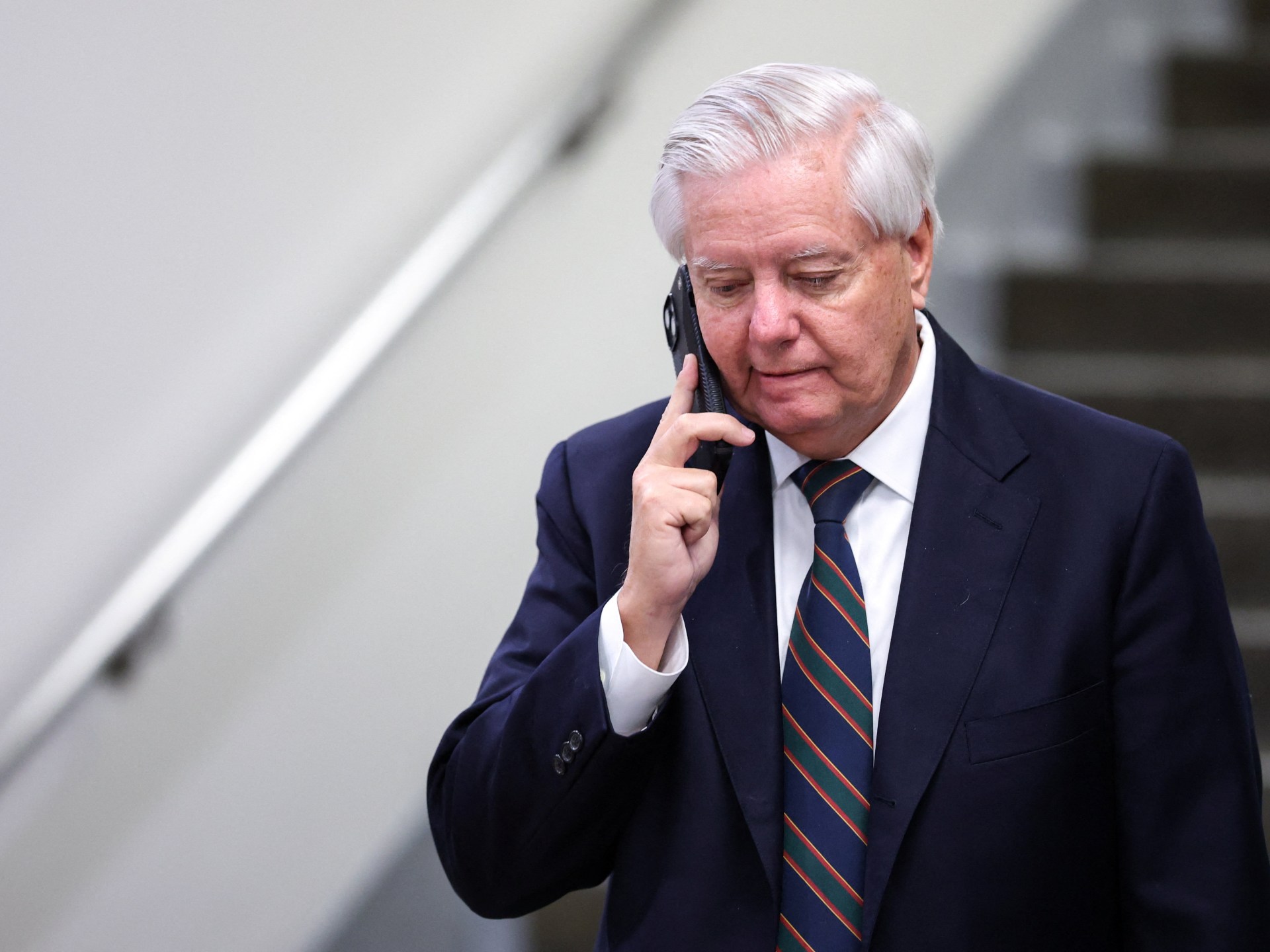 Senate Republicans block war powers resolution on Iran | Conflict