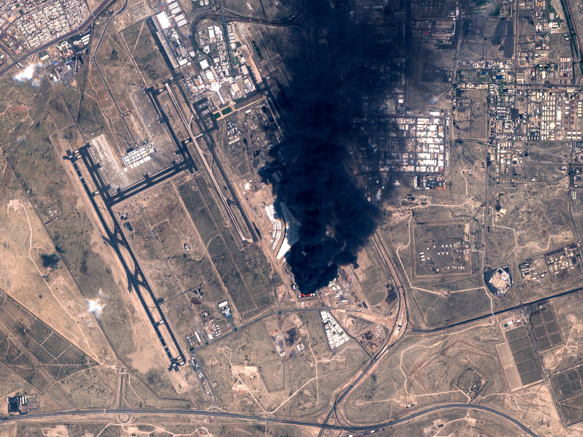 Iran war live: US demands Tehran accept defeat; Israel pounds Lebanon – Al Jazeera