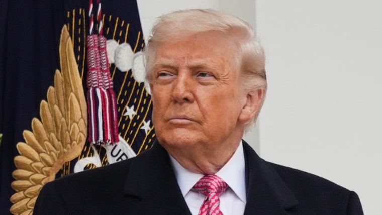 Iran War Enters 4th Week as Political and Economic Fallout Grows