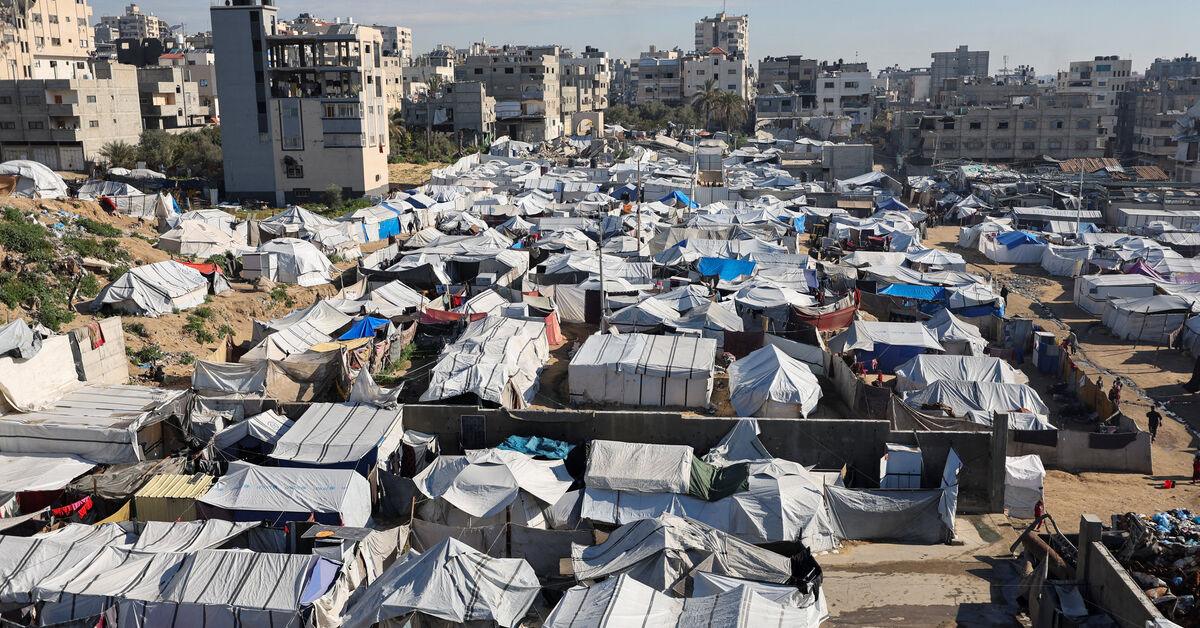 Gaza fuel running short after Israel closes borders amid Iran war