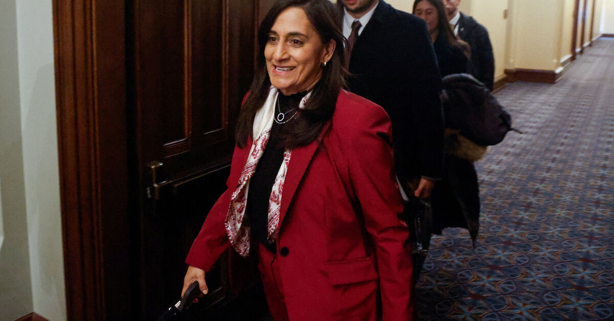 Canada working to repatriate more than 2,000 citizens from Middle East