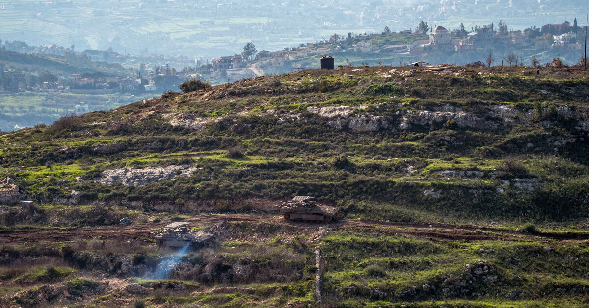 Hezbollah warns Israeli residents to evacuate towns near border