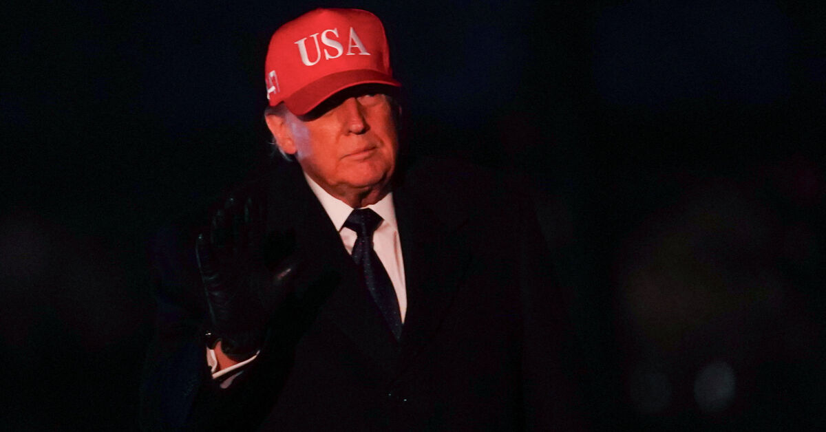 US considers idea of special operation to seize Iran’s uranium, Bloomberg News reports