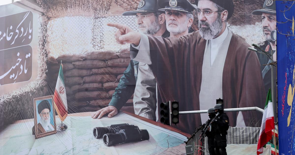 How to Raise the Odds of Regime Change in Iran