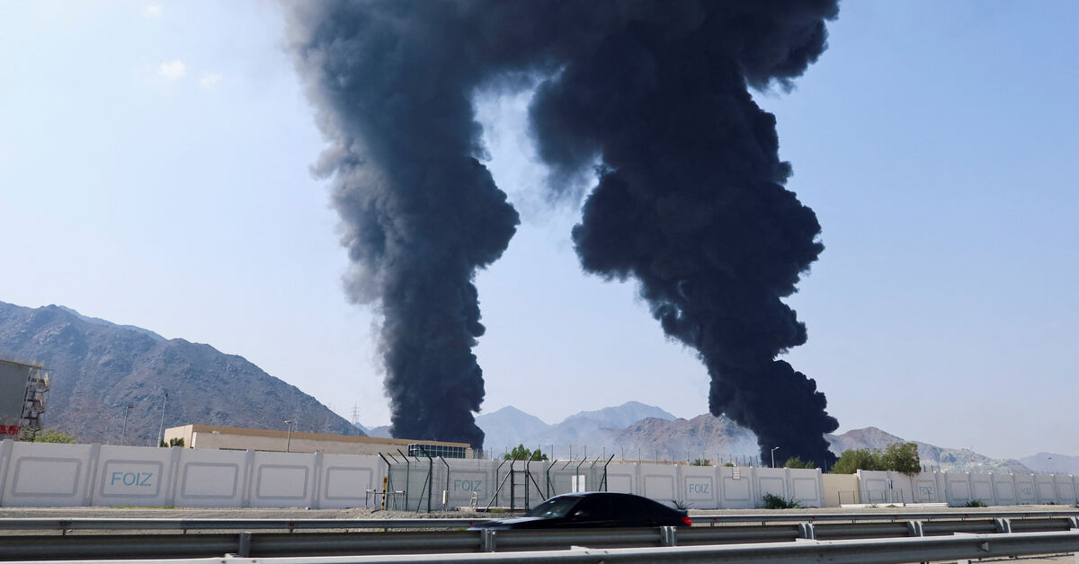 Some oil loading operations suspended after fire in UAE’s Fujairah, sources say