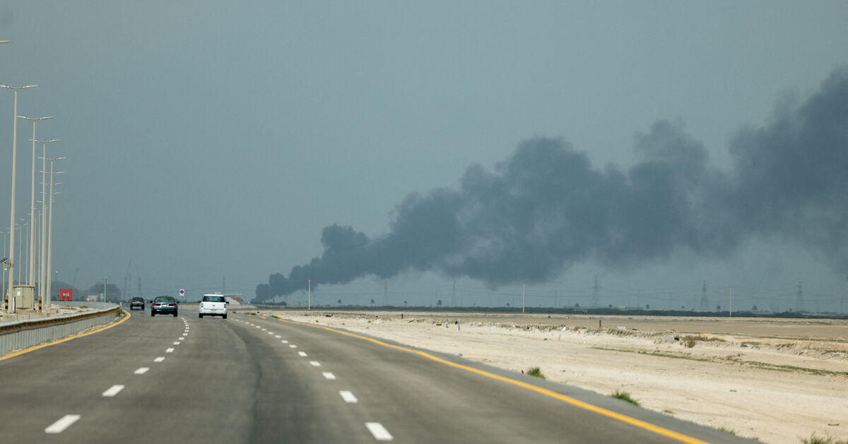 Tehran warns Gulf energy installations after oil industry facilities hit in southern Iran