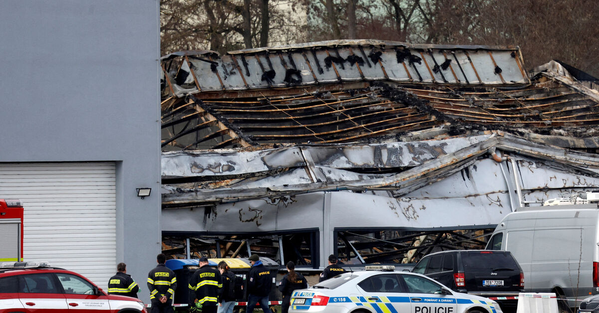 Czechs looking into possible Russian trail in fire at defence factory