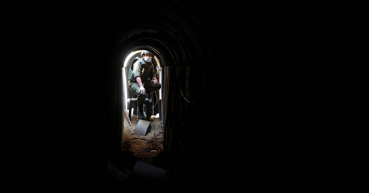 Hamas disarmament plan sees Gaza’s tunnels destroyed, arms given up in stages, text shows