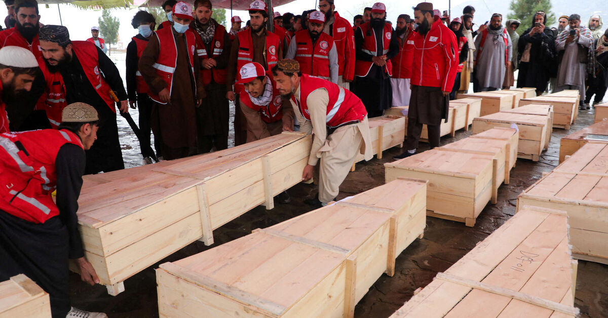 Pakistan, Afghanistan trade fire as Islamabad prepares to host US-Iran talks