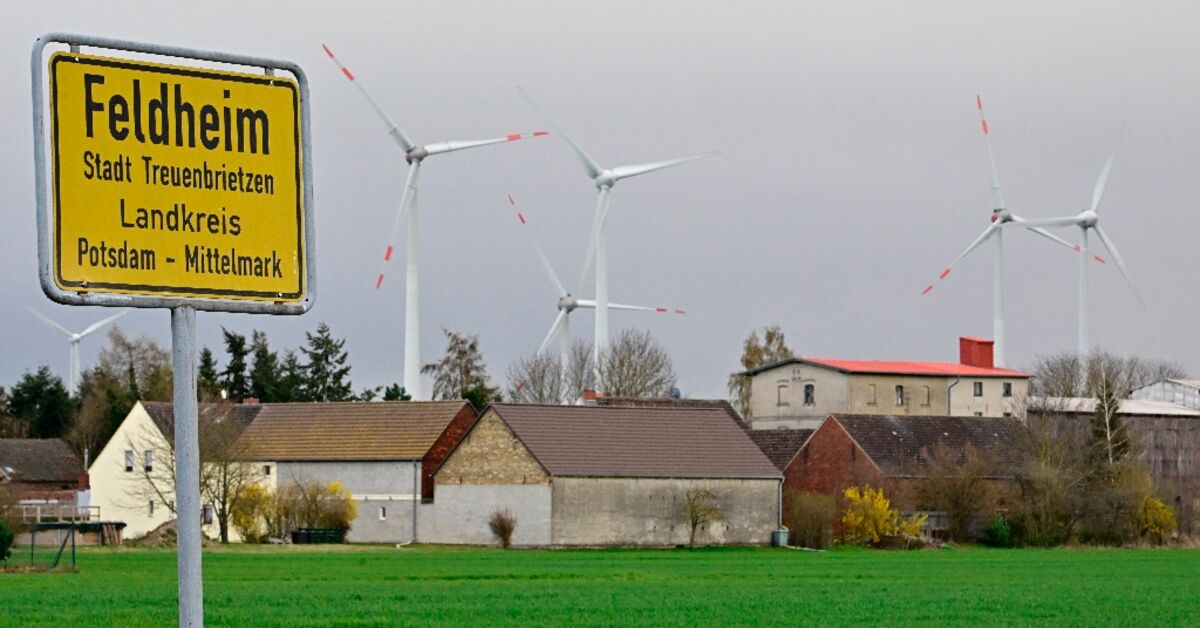 German ‘green village’ rides out Mideast energy storm