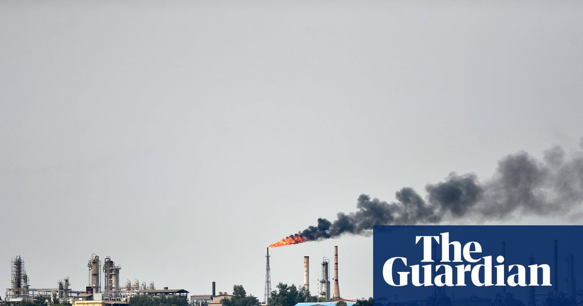 Trump says US forces destroyed military targets on Iranian island handling oil exports | US-Israel war on Iran