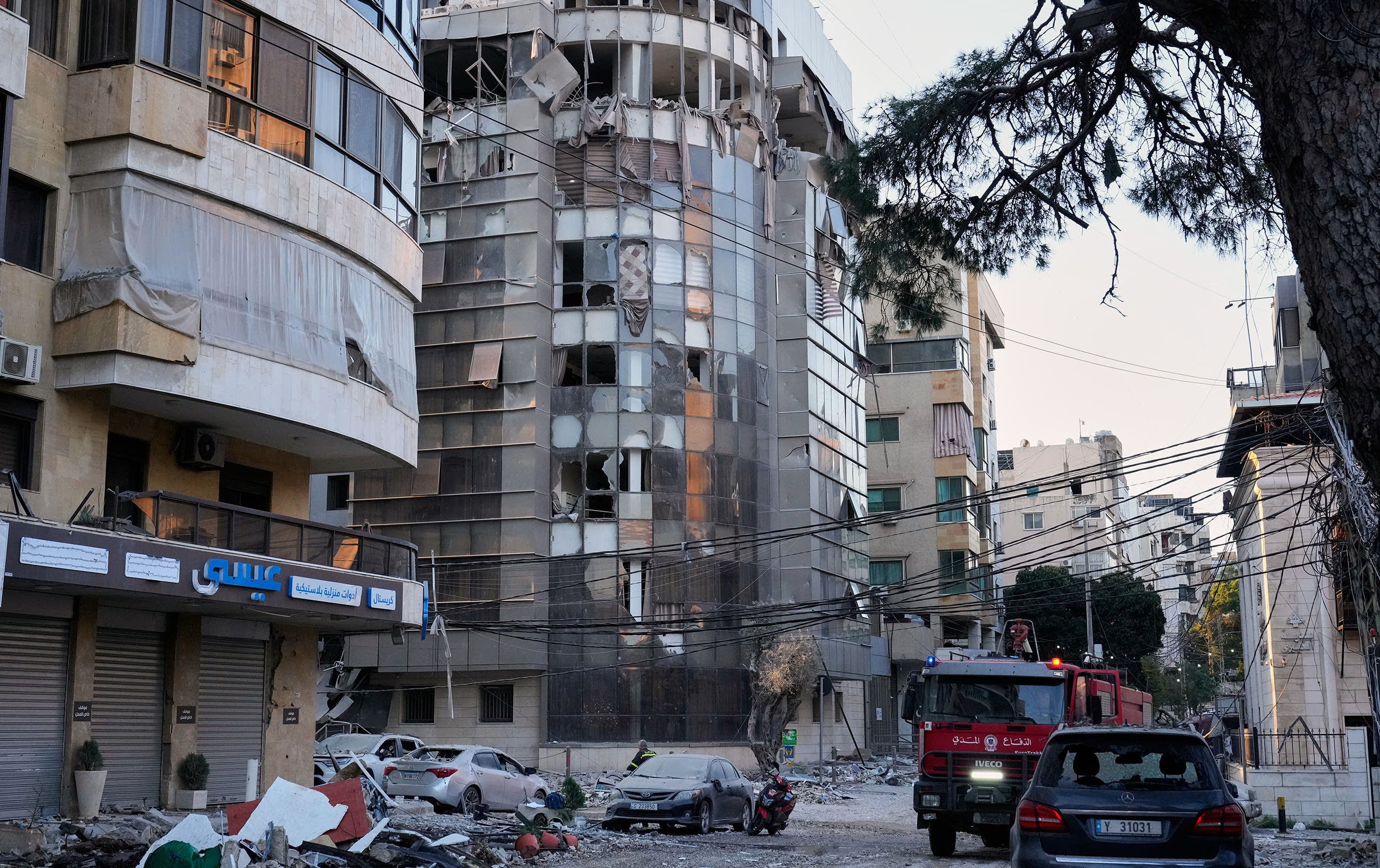 Trump says war with Iran could last “far longer’” than a month