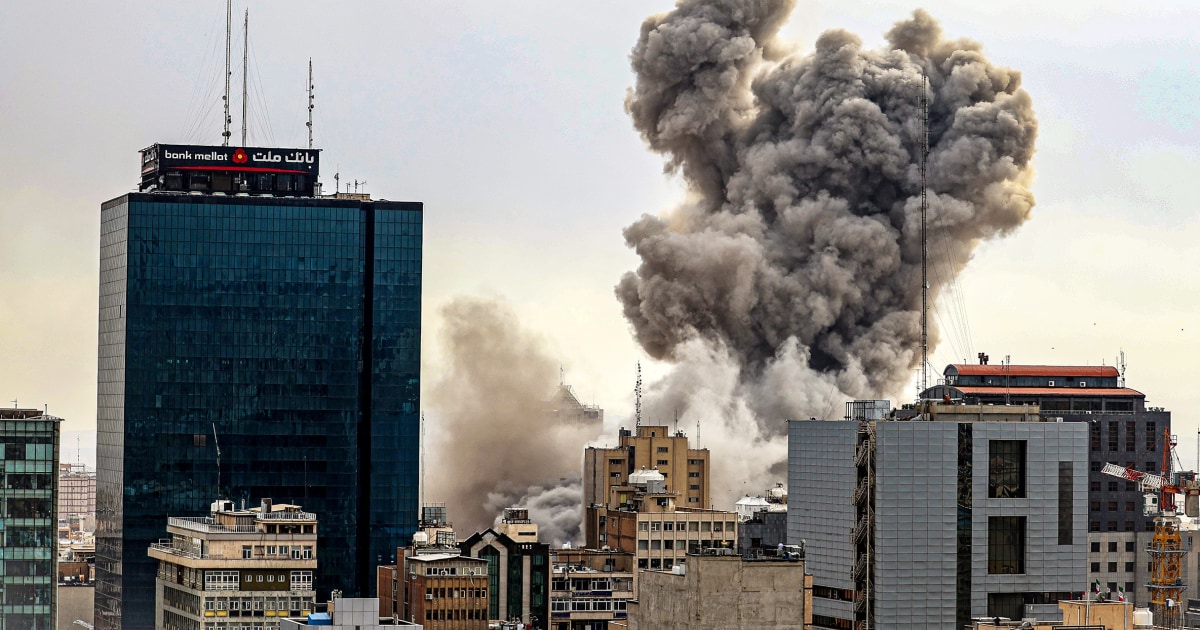 Midterm primaries kick off and no end date to Trump’s Iran war: Morning Rundown