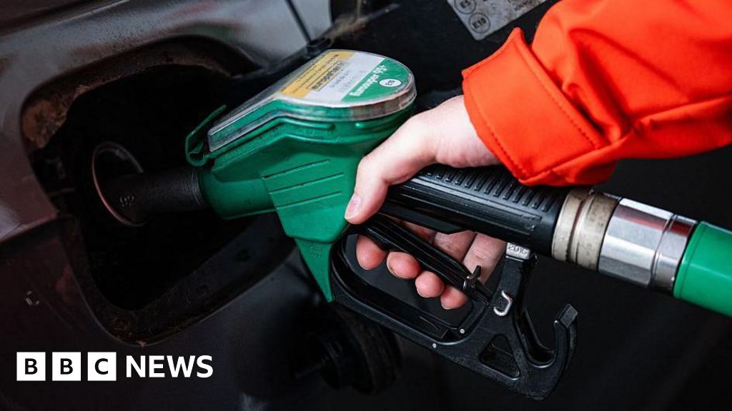 US eases Russia oil sanctions as Iran war pushes up energy prices – BBC